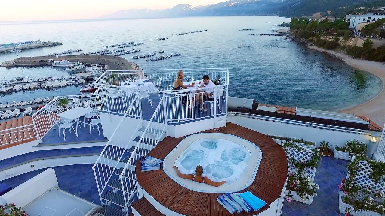 Bue Marino Hotel & Roof Lounge กาลาโกโนเน ภายนอก รูปภาพ